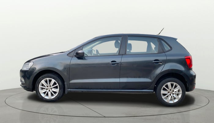 2016 Volkswagen Polo HIGHLINE1.2L, Petrol, Manual, 41,153 km, Left Side