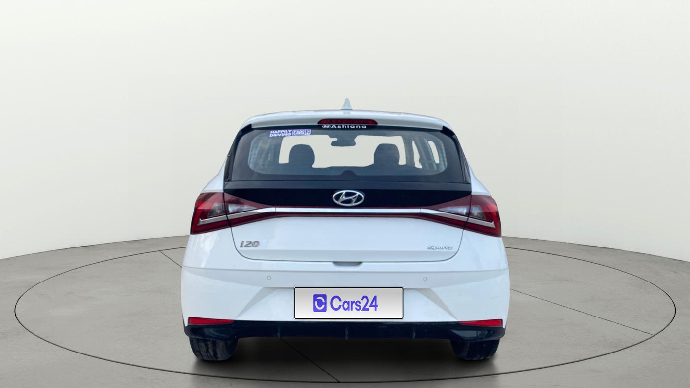 2022 Hyundai NEW I20 Sportz 1.2 IVT, Petrol, Automatic, 20,494 km, Back/Rear