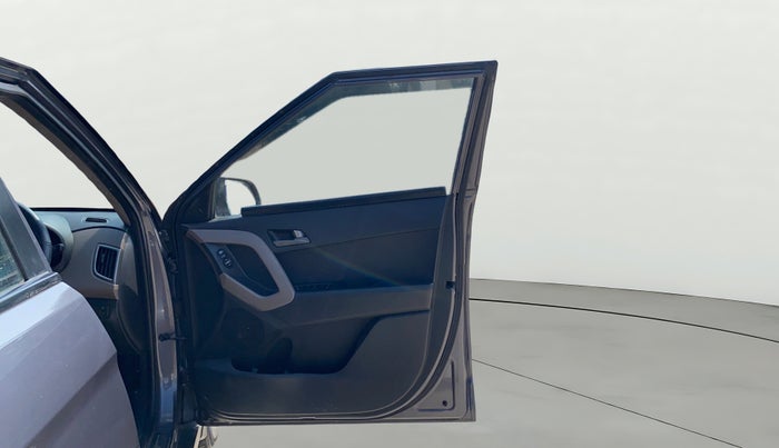 2016 Hyundai Creta SX PLUS 1.6 DIESEL, Diesel, Manual, 82,000 km, RHS Front Door