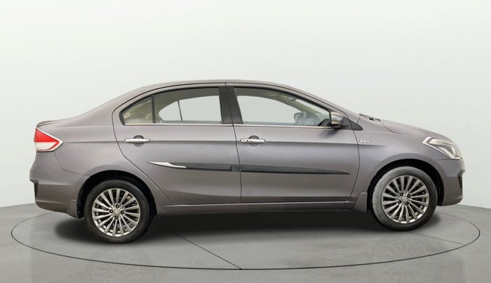 2016 Maruti Ciaz ZXI, Petrol, Manual, 52,314 km, Right Side View