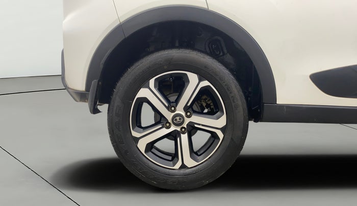 2021 Tata NEXON XZA PLUS (O) DIESEL DUAL TONE, Diesel, Automatic, 46,355 km, Right Rear Wheel