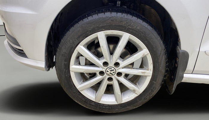 2017 Volkswagen Ameo HIGHLINE1.2L PLUS 16 ALLOY, Petrol, Manual, 70,031 km, Left Front Wheel