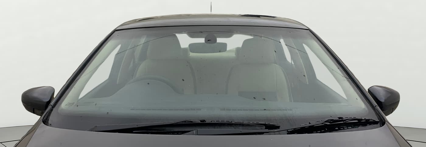 2018 Volkswagen Ameo HIGHLINE PLUS 1.5L AT 16 ALLOY, Diesel, Automatic, 1,09,907 km, Front Windshield