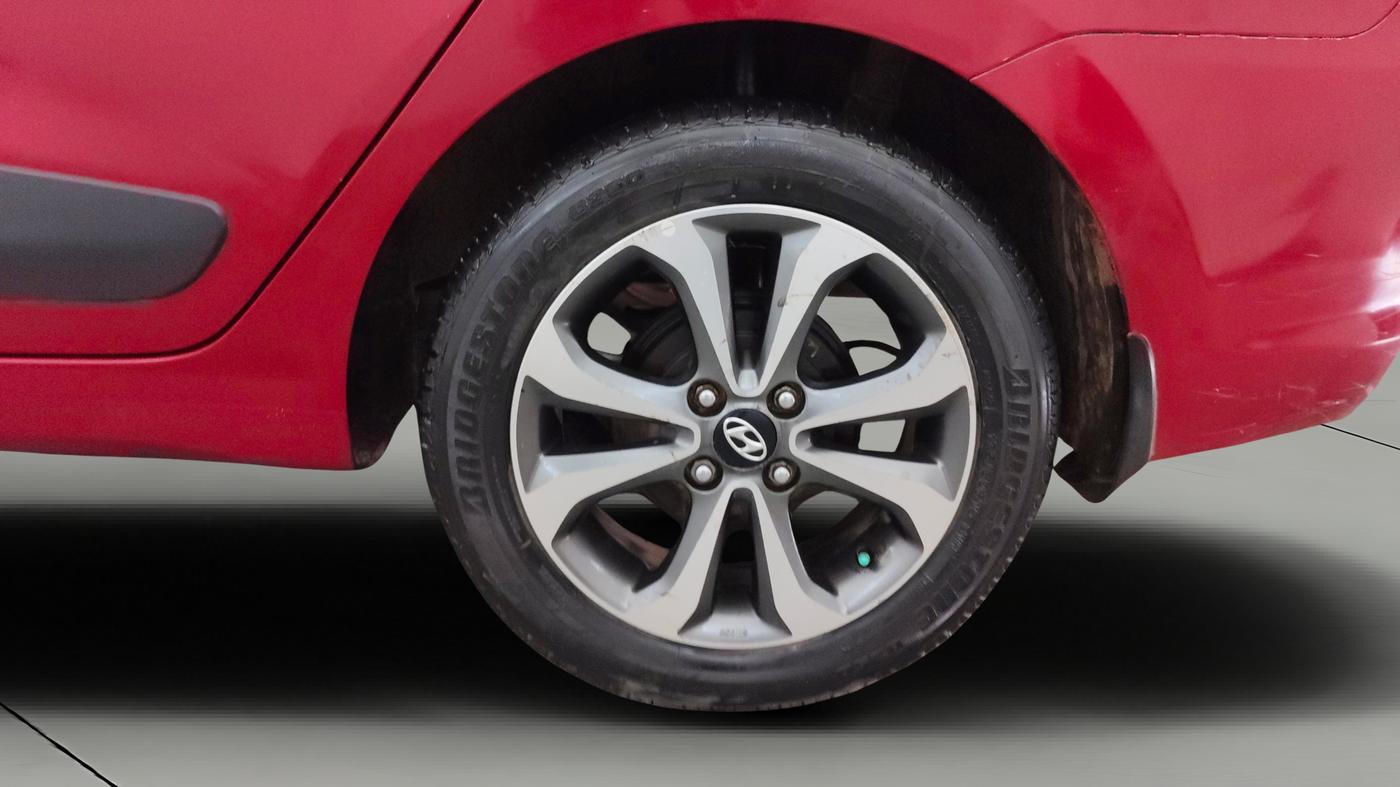 2014 Hyundai Xcent SX 1.2 (O), Petrol, Manual, 50,350 km, Left Rear Wheel
