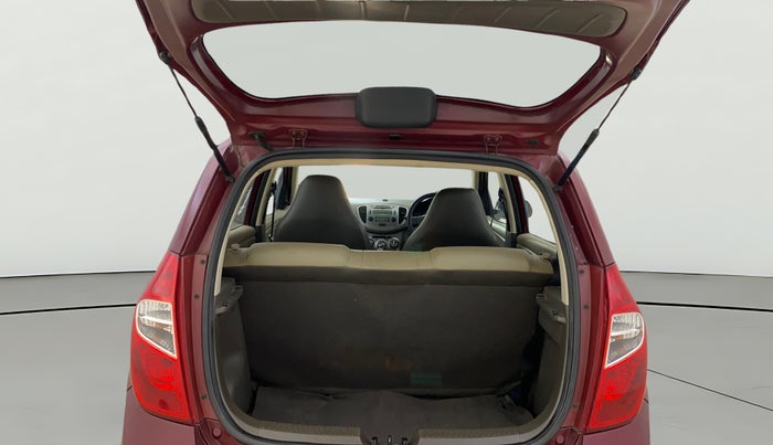 2015 Hyundai i10 SPORTZ 1.1, Petrol, Manual, 31,738 km, Boot Open Zoomed View