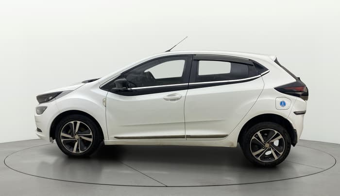 2021 Tata ALTROZ XZ DIESEL, Diesel, Manual, 66,660 km, Left Side