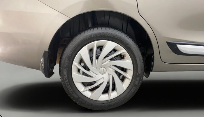 2021 Maruti Ertiga VXI AT SHVS, Petrol, Automatic, 53,981 km, Right Rear Wheel