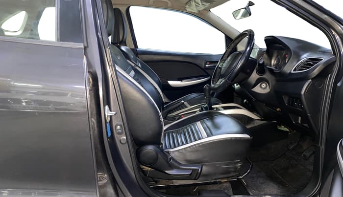 2018 Maruti Baleno DELTA PETROL 1.2, Petrol, Manual, 74,337 km, Right Side Front Door Cabin