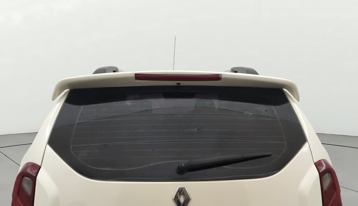 2017 Renault Duster 85 PS RXZ DIESEL, Diesel, Manual, 1,38,402 km, Rear Windshield