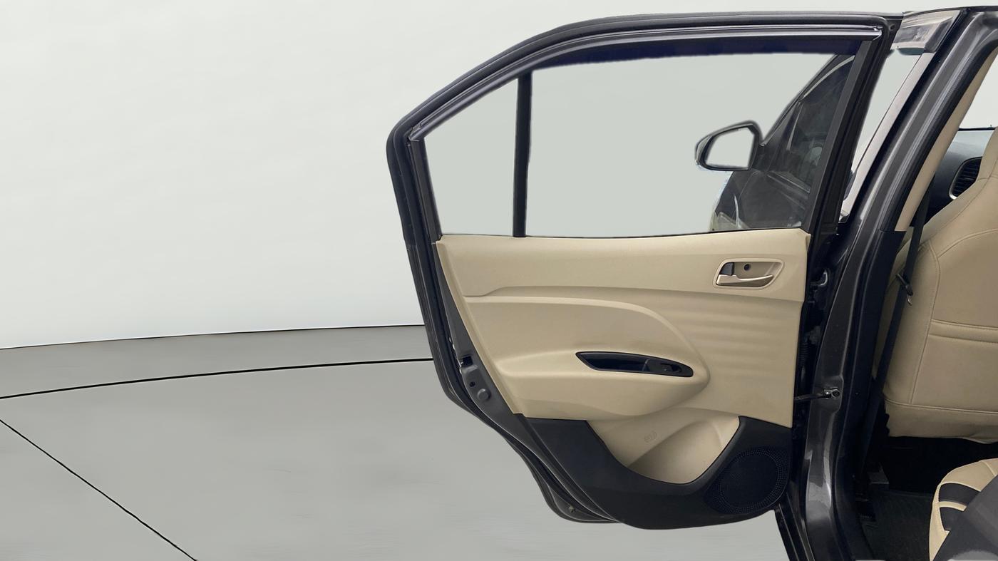2022 Hyundai NEW SANTRO SPORTZ AMT, Petrol, Automatic, 17,113 km, LHS Rear Door