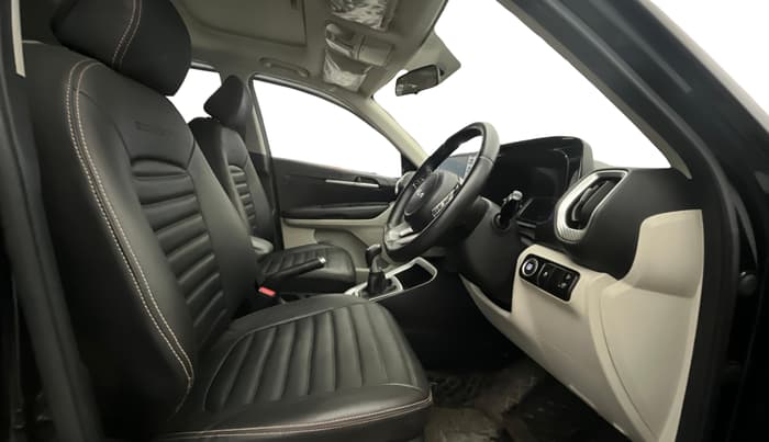 2022 KIA SONET HTX ANNIVERSARY EDITION 1.0 IMT, Petrol, Manual, 49,459 km, Right Side Front Door Cabin