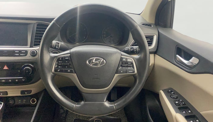 2018 Hyundai Verna 1.6 VTVT SX (O) AT, Petrol, Automatic, 77,959 km, Steering Wheel Close Up