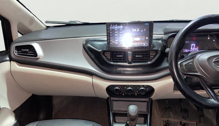 2023 Tata ALTROZ XE CNG, CNG, Manual, 67,775 km, Air Conditioner