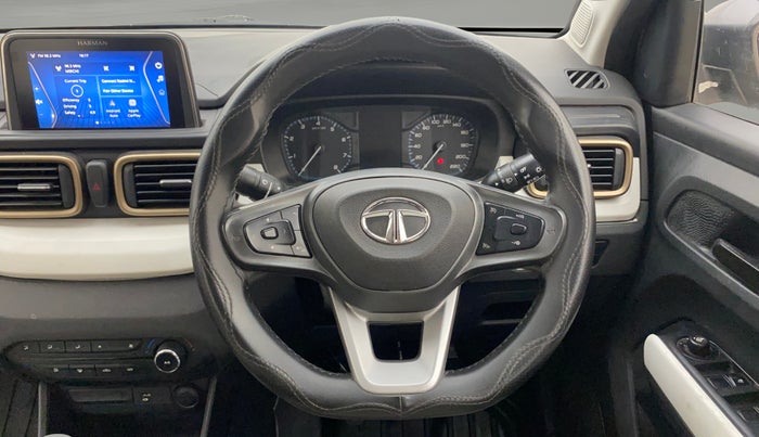 2022 Tata PUNCH ACCOMPLISHED MT, Petrol, Manual, 39,968 km, Steering Wheel Close Up