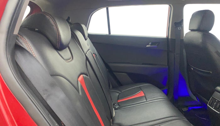 2016 Hyundai Creta SX PLUS 1.6 PETROL, Petrol, Manual, 75,041 km, Right Side Rear Door Cabin