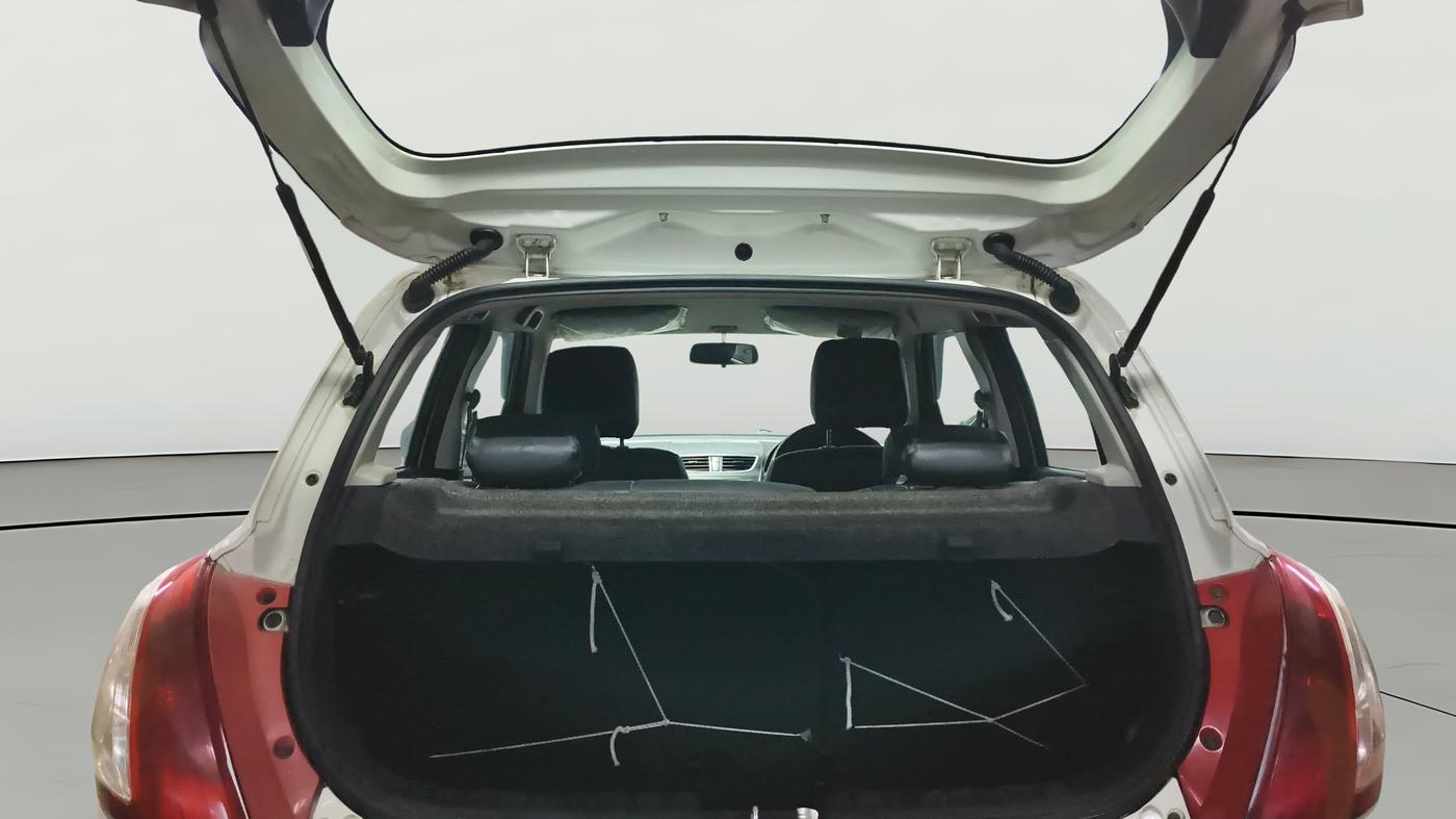 2017 Maruti Swift VXI, Petrol, Manual, 71,239 km, Boot Open Zoomed View