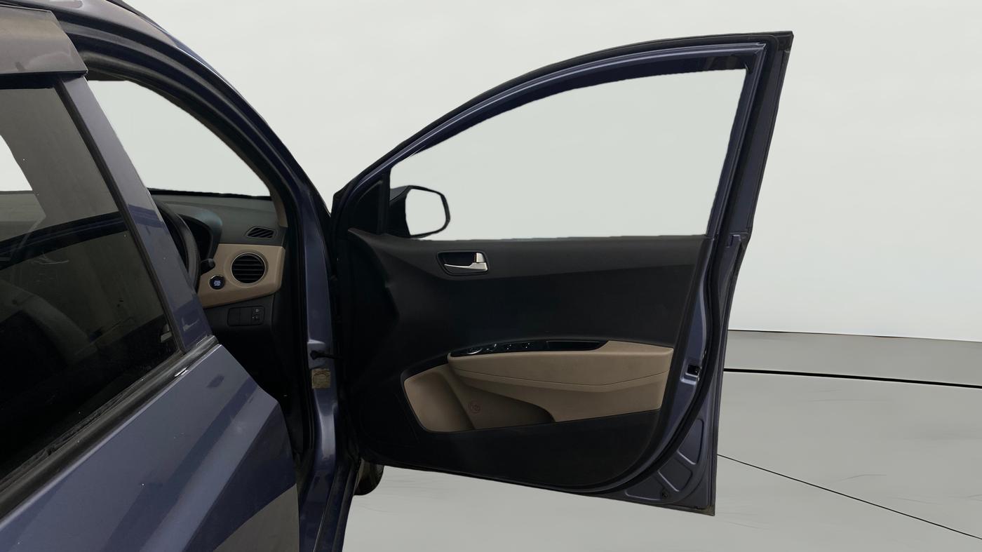 2016 Hyundai Grand i10 ASTA AT 1.2 KAPPA VTVT, Petrol, Automatic, 63,716 km, RHS Front Door