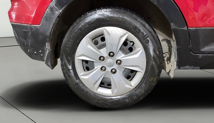 2017 Hyundai Creta E PLUS 1.6 PETROL, Petrol, Manual, 1,00,096 km, Right Rear Wheel