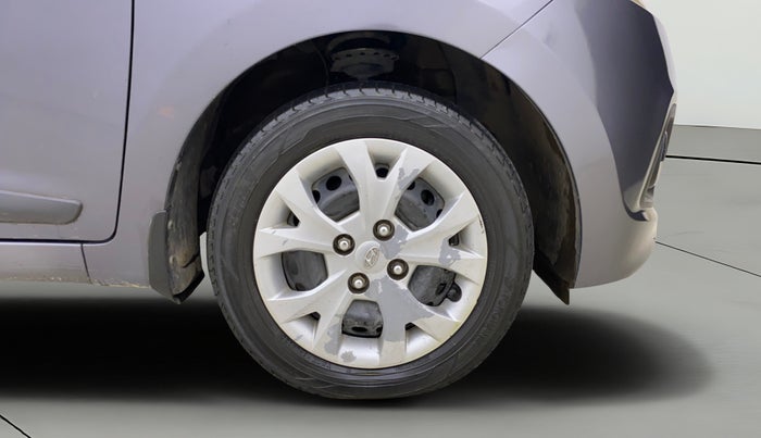 2014 Hyundai Grand i10 SPORTZ 1.2 KAPPA VTVT, Petrol, Manual, 79,858 km, Right Front Wheel