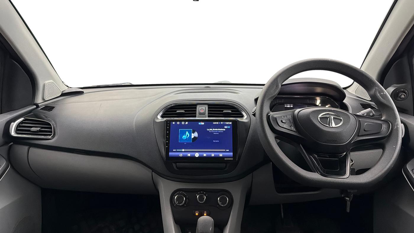 2023 Tata Tiago XTA PETROL, Petrol, Automatic, 19,334 km, Dashboard