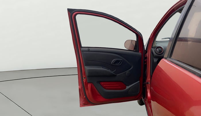 2016 Datsun Redi Go S, Petrol, Manual, 1,47,025 km, LHS Front Door