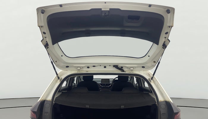 2021 Tata ALTROZ XM PLUS PETROL, Petrol, Manual, 1,21,098 km, Boot Door Open