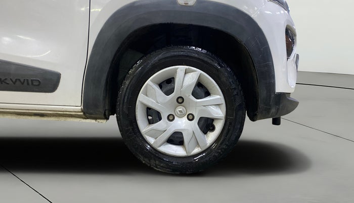 2022 Renault Kwid RXT 1.0, Petrol, Manual, 28,973 km, Right Front Wheel