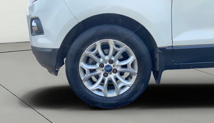2015 Ford Ecosport TITANIUM 1.5L PETROL, Petrol, Manual, 1,16,877 km, Left Front Wheel