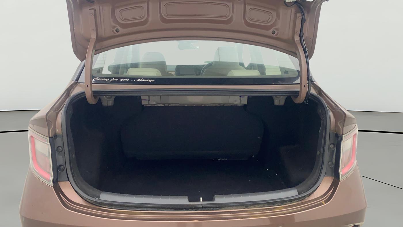 2021 Hyundai AURA SX PLUS 1.2 AMT, Petrol, Automatic, 93,864 km, Boot Open Zoomed View