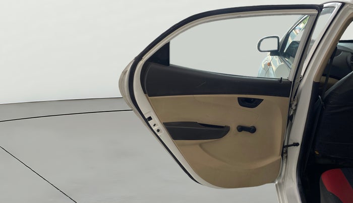 2015 Hyundai Eon MAGNA +, Petrol, Manual, 88,272 km, LHS Rear Door