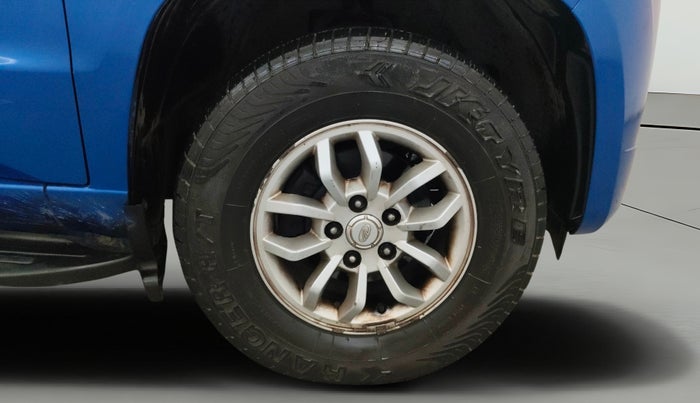 2016 Mahindra TUV300 T8, Diesel, Manual, 66,861 km, Right Front Wheel