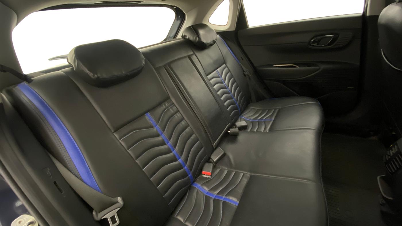2022 Hyundai NEW I20 ASTA (O) 1.2 AT, Petrol, Automatic, 69,504 km, Right Side Rear Door Cabin