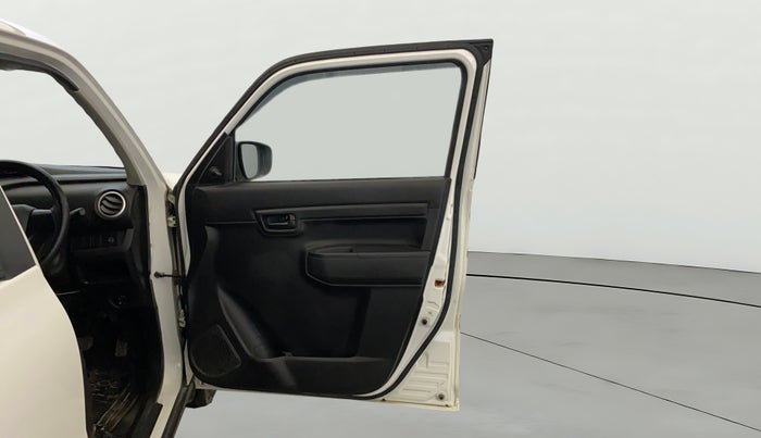 2021 Maruti S PRESSO VXI PLUS AMT, Petrol, Automatic, 35,149 km, RHS Front Door