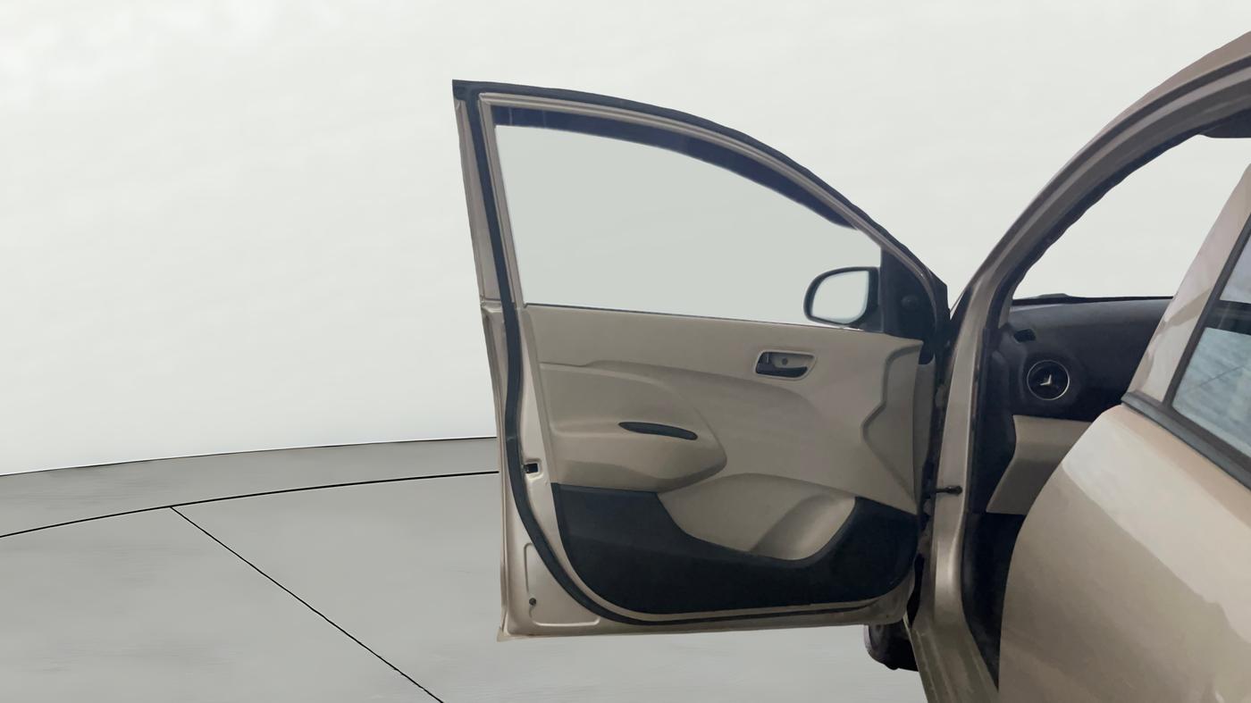 2019 Hyundai NEW SANTRO ERA, CNG, Manual, 60,095 km, LHS Front Door