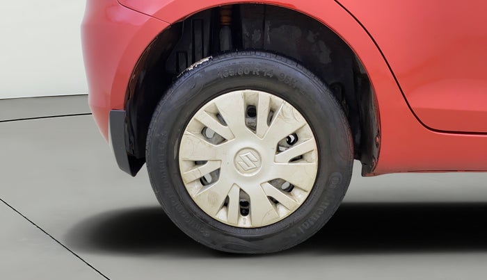2014 Maruti Swift VXI, Petrol, Manual, 73,057 km, Right Rear Wheel