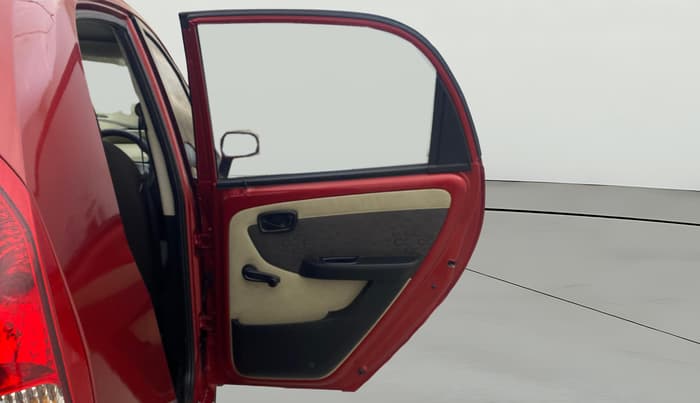 2015 Tata Nano TWIST XTA, Petrol, Automatic, 27,058 km, RHS Rear Door