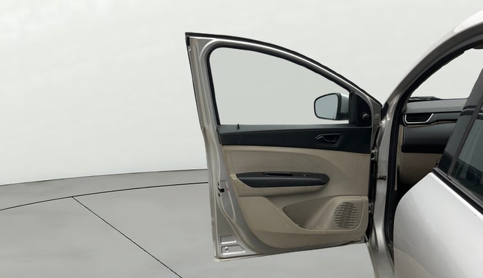 2019 Renault TRIBER RXT, Petrol, Manual, 71,284 km, LHS Front Door