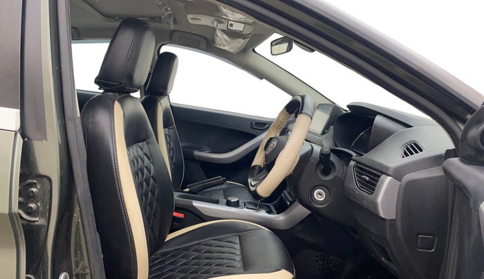 2023 Tata NEXON XMA PLUS SUNROOF PETROL, Petrol, Automatic, 40,242 km, Right Side Front Door Cabin