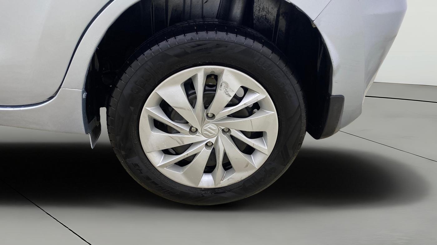 2024 Maruti Baleno DELTA CNG 1.2L, CNG, Manual, 29,942 km, Left Rear Wheel