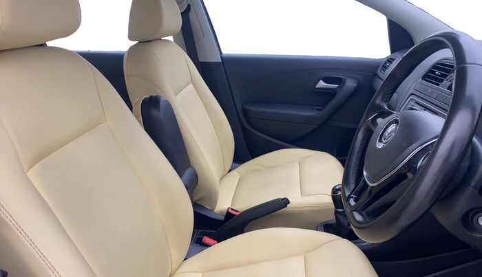 2018 Volkswagen Vento COMFORTLINE 1.6, Petrol, Manual, 44,789 km, Right Side Front Door Cabin