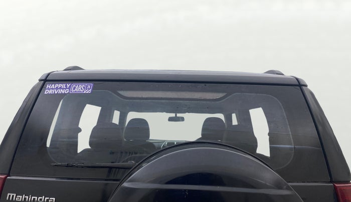 2017 Mahindra TUV300 T8, Diesel, Manual, 1,13,073 km, Rear Windshield