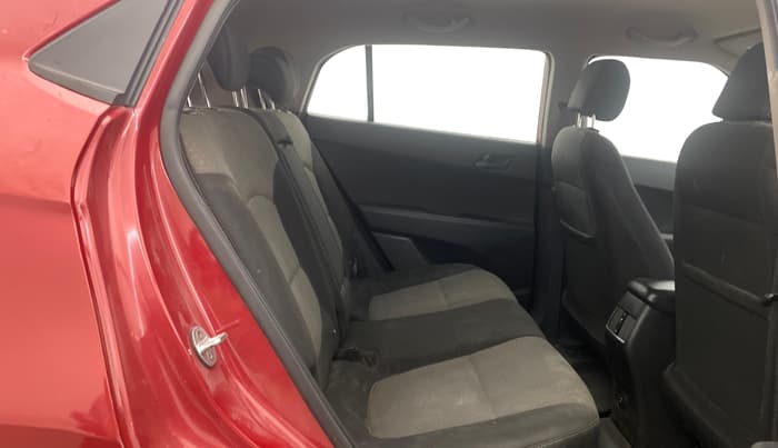 2016 Hyundai Creta SX PLUS AT 1.6 PETROL, Petrol, Automatic, 85,640 km, Right Side Rear Door Cabin