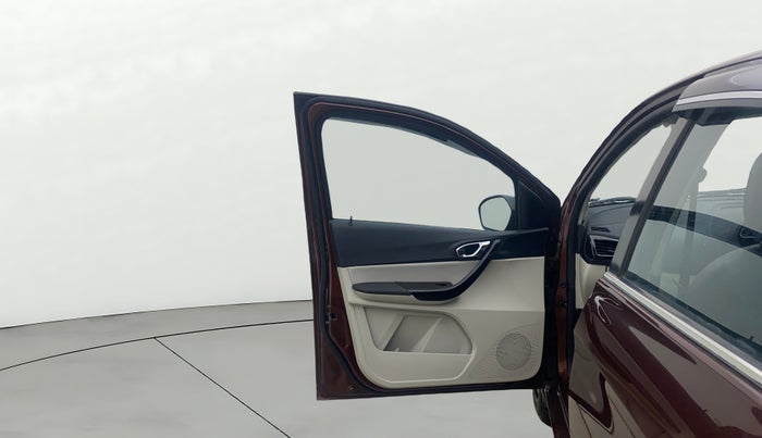 2022 Tata TIGOR XZ PLUS CNG, CNG, Manual, 84,605 km, LHS Front Door