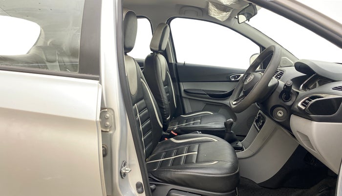 2020 Tata Tiago XZ PLUS PETROL, Petrol, Manual, 50,102 km, Right Side Front Door Cabin