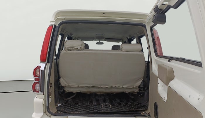 2023 Mahindra SCORPIO CLASSIC S11 7STR, Diesel, Manual, 69,129 km, Boot Open Zoomed View
