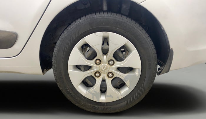 2015 Hyundai Xcent S 1.2, Petrol, Manual, 96,630 km, Left Rear Wheel