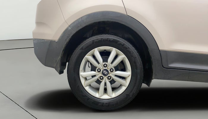 2016 Hyundai Creta SX PLUS AT 1.6 DIESEL, Diesel, Automatic, 1,48,650 km, Right Rear Wheel