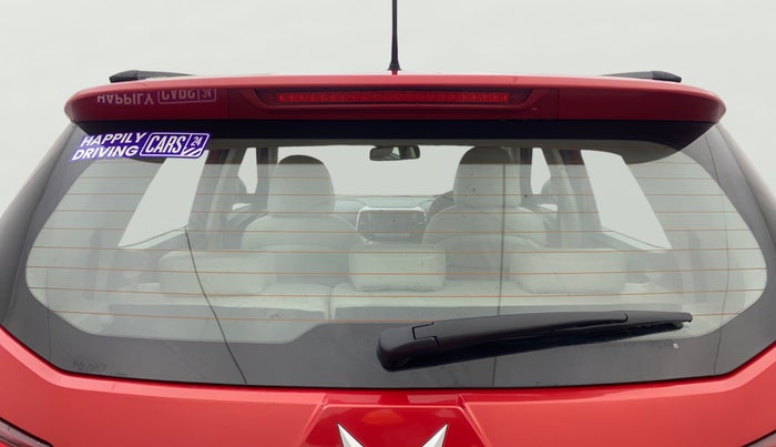 2022 Mahindra XUV300 W8 (O) 1.5 DIESEL AMT, Diesel, Automatic, 32,332 km, Rear Windshield