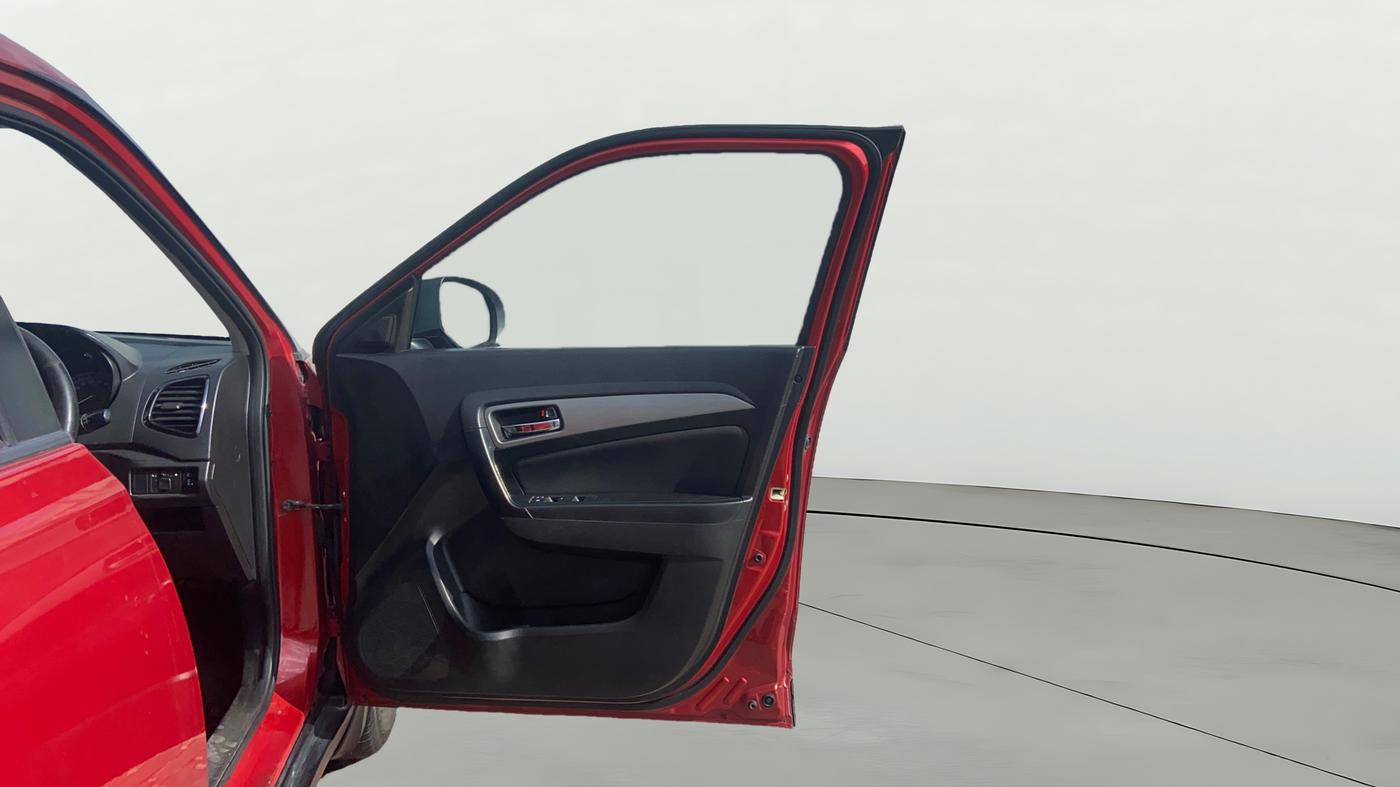 2018 Maruti Vitara Brezza ZDI AMT, Diesel, Automatic, 78,996 km, RHS Front Door