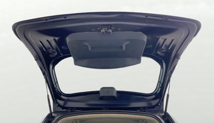 2014 Renault Duster 110 PS RXZ 4X4 MT DIESEL, Diesel, Manual, 1,69,999 km, Boot Door Open